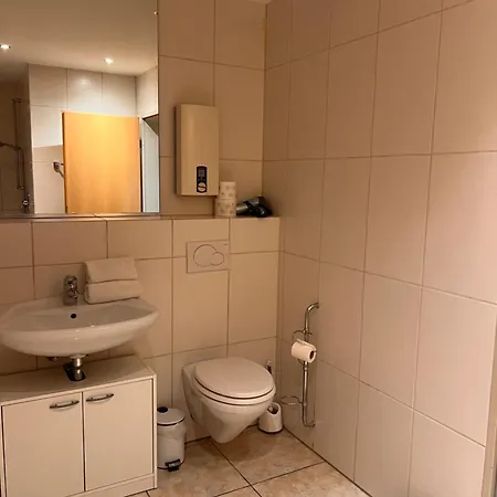 Apartmenthaus Reulandstrasse 16 *